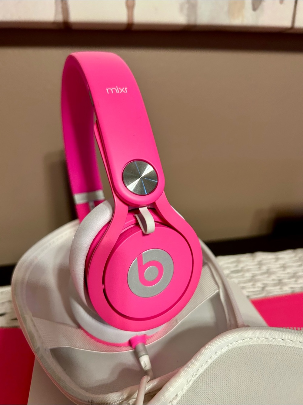 Beats by Dr Dre Mixr On-Ear Headphones in Vibrant Hot Pink